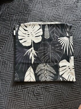 Soha pillowcase cover only (no insert)